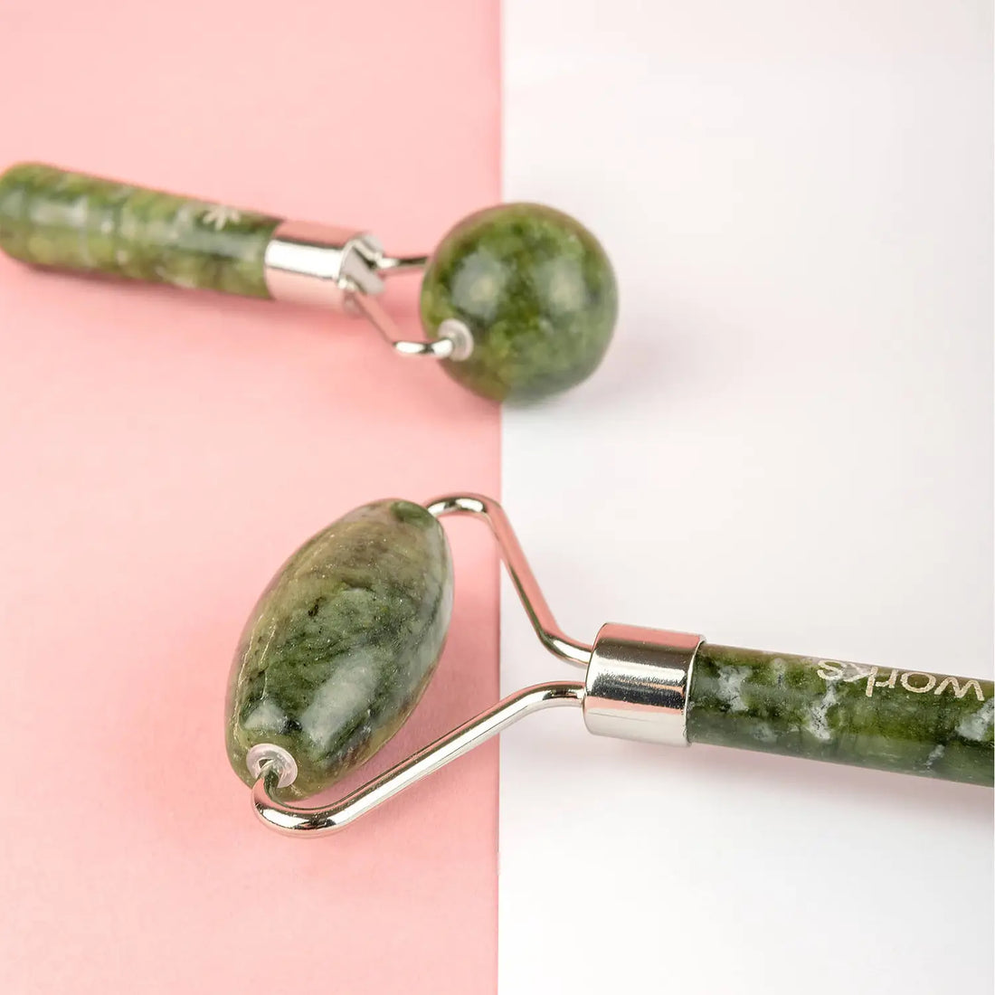 Brushworks Jade Roller & Globe Set