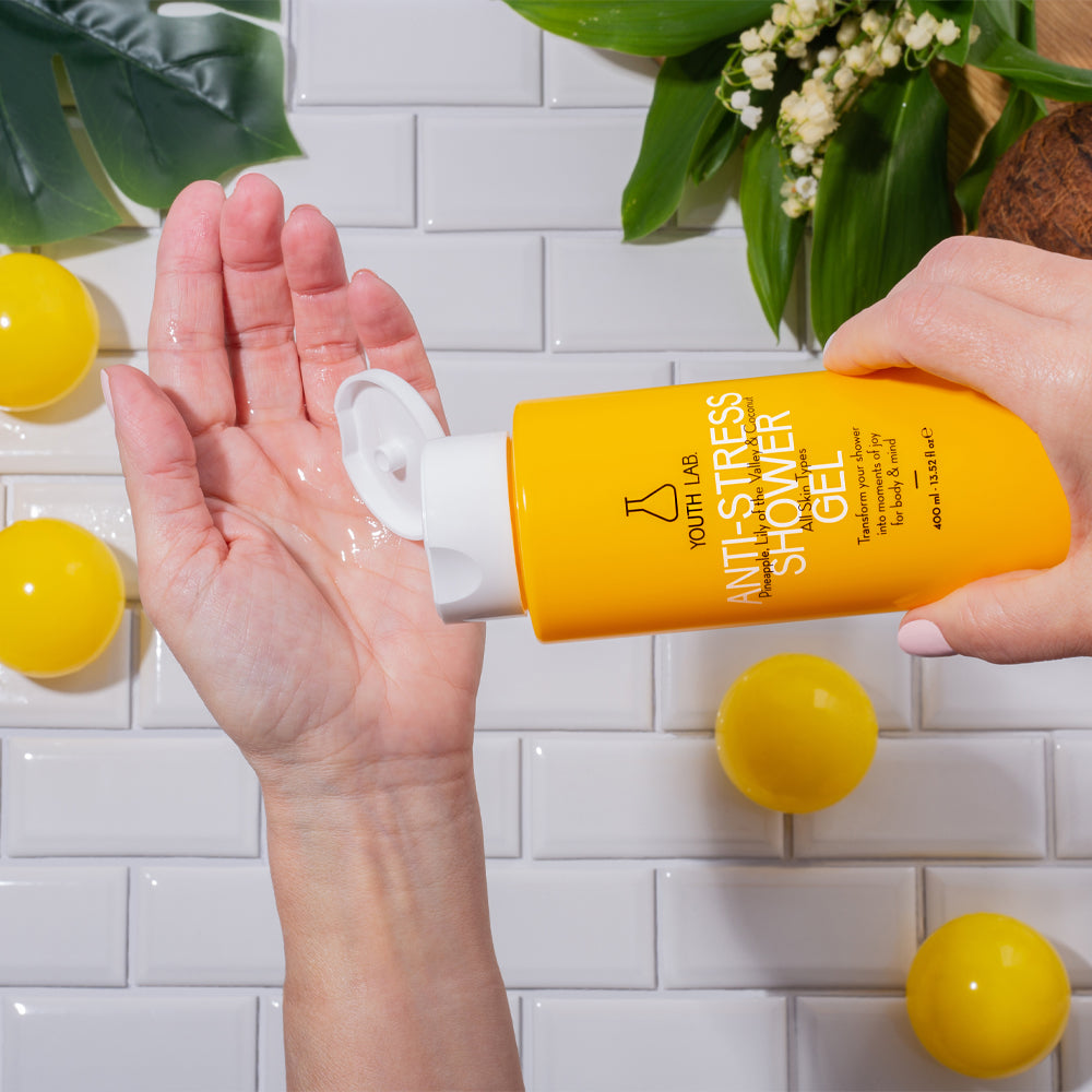 Youth Lab Anti-Stress Shower Gel – Pineapple, Lily of the Valley & Coconut