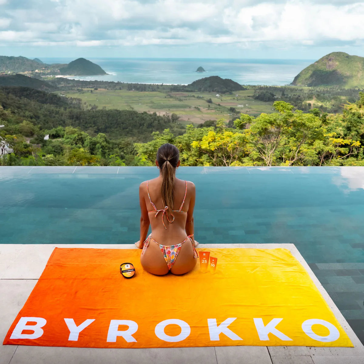 Byrokko Beach Towel 1 pcs