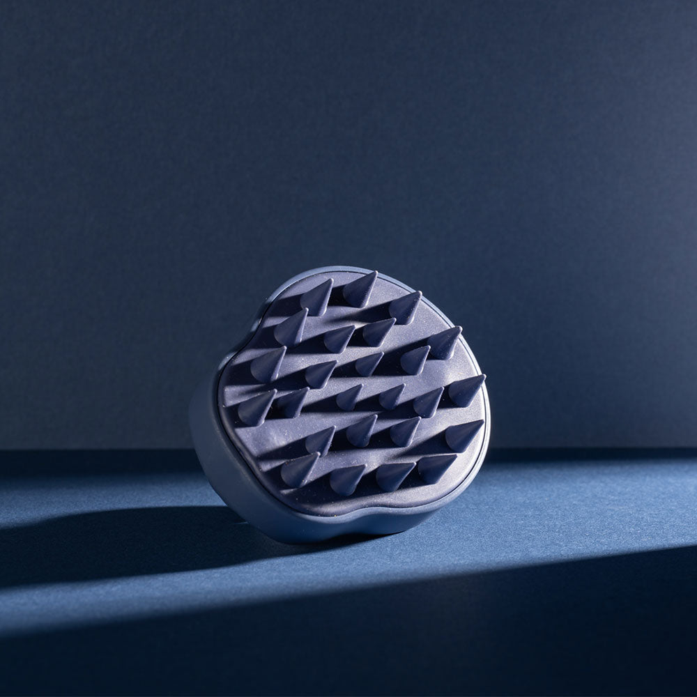 Aristocrat Massaging Shampoo Brush