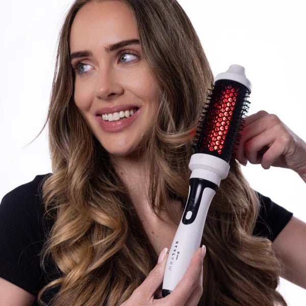 1+1 FALAS Stylpro Red Infrared Thermal Brush për Stilim Profesional të Flokëve