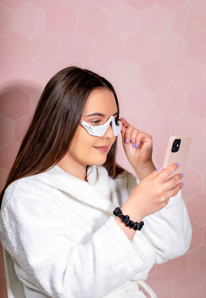 Stylpro EMS &amp; RED Led Under Eye + MediFlower Hyaluronic Acid Collagen Eye Patches