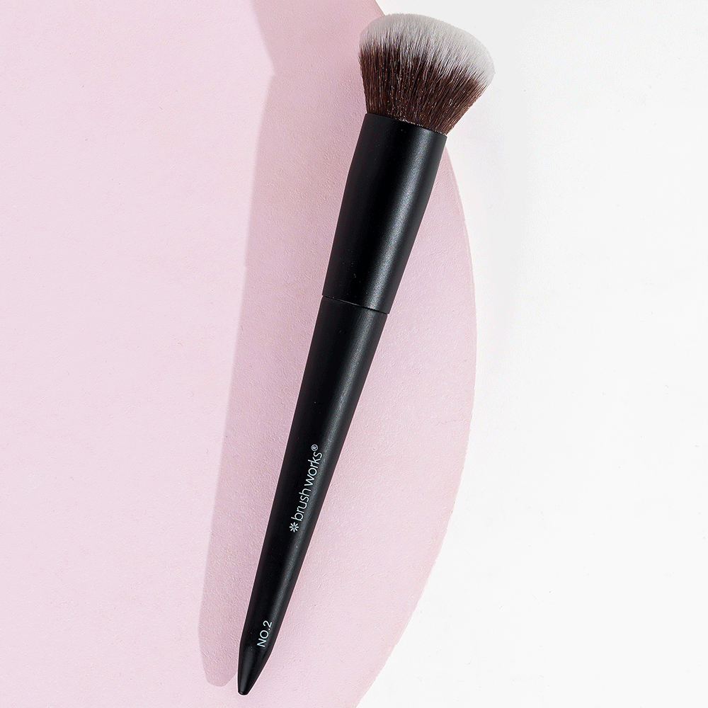 Brushworks No. 2 Buffing Foundation Brush