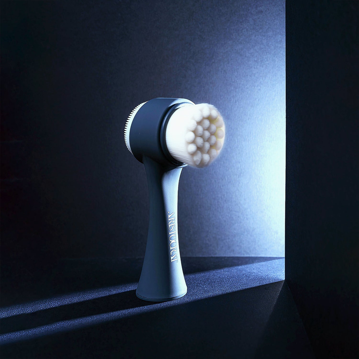 Aristocrat Facial Cleansing Brush