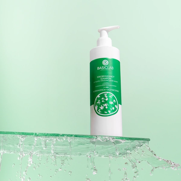 BasicLab Seboregulating Shampoo for Oily and Sensitive Scalp, 1.5% BHA, Postbiotic, Rosmarinic Acid Glucoside, Normalizing and Cleansing 300ml